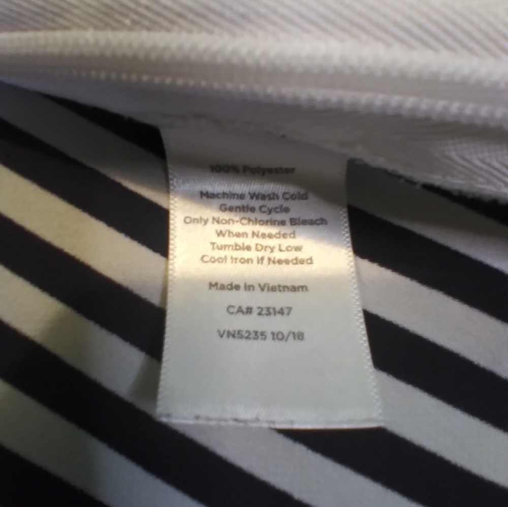Talbots Black And White Striped Womens Top Size M Side Zip Office Casual - Picture 4 of 9